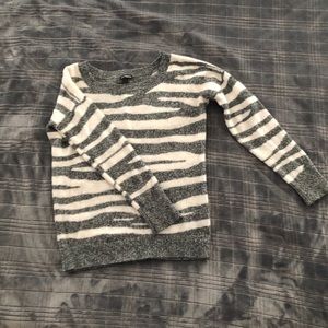 Express Sweater L